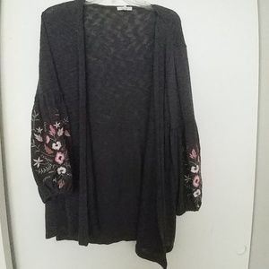Very unique dark gray Maurices sweater L